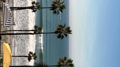 Menschen-Surfen-Auf-Wellen-Am-Meer,-San-Diego,-Kalifornien