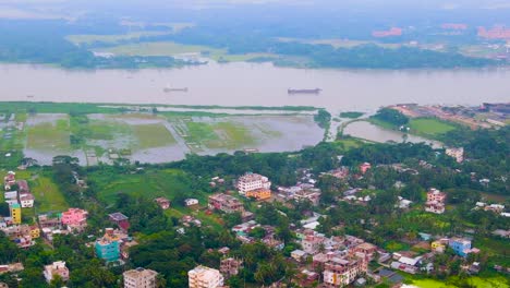 Panorama-De-La-Ciudad-Costera-Y-El-Canal-Fluvial-En-Barisal,-Centro-sur-De-Bangladesh