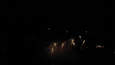 Beautiful-firework-synchronized-display-light-up-in-the-night-sky