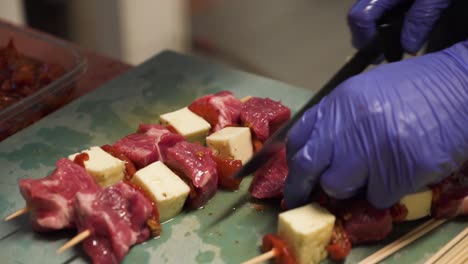 Fresh-meat-skewers-with-tofu-made-by-chef,-close-up