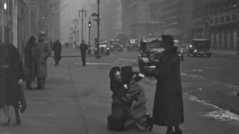 Happy-Couple-On-Their-Knees-and-Embraced-on-the-Sidewalk-in-New-York-City-1930s