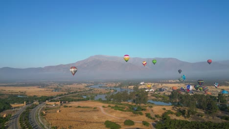 international-hot-air-balloon-festival-flying-in-chile