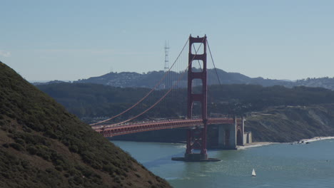 Fort-Point-National-Historic-Site-Unter-Der-Golden-Gate-Bridge-Am-Eingang-Der-San-Francisco-Bay-In-Kalifornien