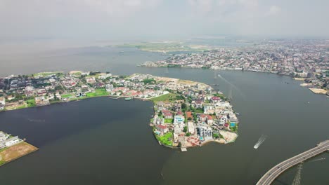 The-landscape-of-Banana-Island,-the-richest-neighbourhood-in-Lagos-shows-the-Lekki-Ikoyi-Link-bridge