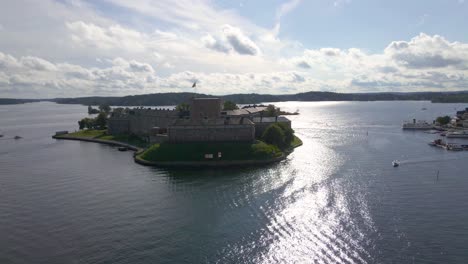 Drone-shot-flying-around-the-fortress-in-Vaxholm,-near-Stockholm-Sweden