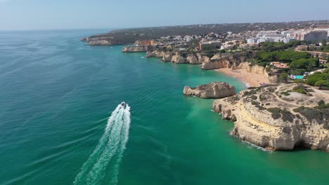 Spectacular-coastline-of-Portugal,-Algarve-region