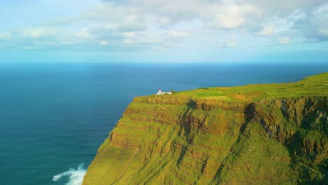 Lighthouse-Of-Ponta-do-Pargo-On-Rocky-Cliff-Escarpment-In-Madeira-Island,-Portugal