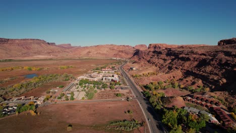 Drone-aerial-view-of-the-northside-of-Moab,-Utah