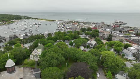 Drone-shot-flying-over-a-town-in-Cape-Cod,-Massachusetts