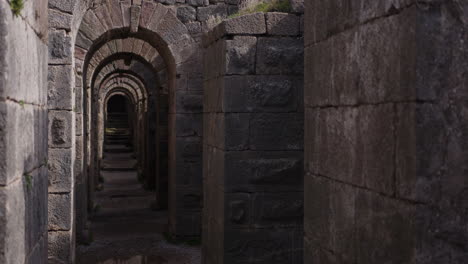 Looking-down-a-stone-hallway-in-Pergamum