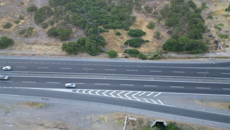 vehicle-circulation-on-Chilean-highway