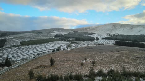 Montañas-Cubiertas-De-Nieve-De-Wicklow-Durante-El-Invierno-En-Irlanda