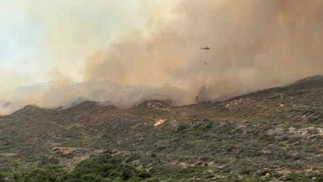 Incendio-En-Las-Montañas-Del-Cabo-Occidental