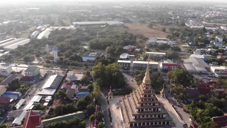 Aerial-of-Phra-That-Kham-Kaen-Famous-Tourist-Attraction-in-Khon-Kaen,-Thailand