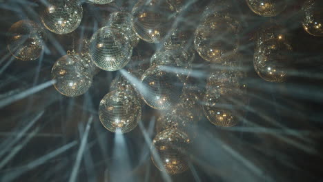 Exciting-bright-reflective-disco-mirror-balls-reflect-light-beams