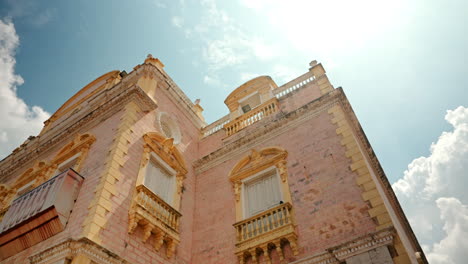 Fassade-Des-Teatro-Heredia-In-Der-Altstadt-Von-Cartagena-De-Las-Indias-In-Kolumbien