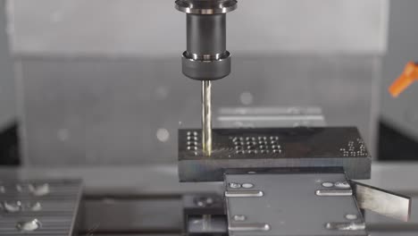 Vorprogrammierte-Automatisierte-CNC-Bohrmaschine-Für-Die-Metallbearbeitung
