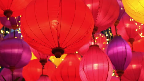 Bunte-Chinesische-Laternen-Zur-Feier-Des-Chinesischen-Frühlingsfestes-Oder-Des-Chinesischen-Neujahrs