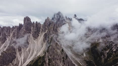 Epic-forward-drone-shot-of-Cadini-di-Misurina-peak-the-secret-vista-in-Dolomites,-Italy