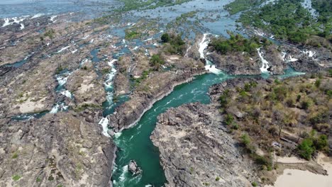 Bewundern-Sie-Diesen-Teil-Des-Größten-Wasserfalls-Südostasiens,-Der-Berühmten-Khon-Phapheng-Wasserfälle