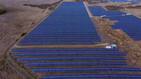 Renewable-energy-farm-powered-by-an-impressive-array-of-solar-panels-in-rural-Greece