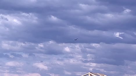 Airshow--Jet-Flyby-then-goes-straight-up