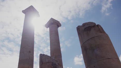 Destello-De-Lente-Detrás-De-Pilares-En-El-Templo-De-Artemisa-En-Sardis