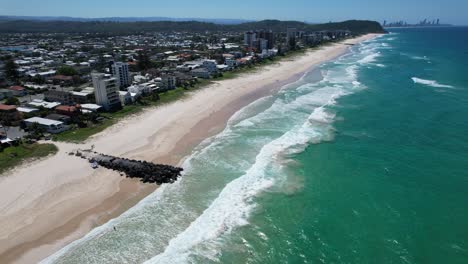 11th-Ave-Rocks-Palm-Beach---Southern-Gold-Coast,-Queensland,-QLD---Australia---Drone-Shot-Pulling-Away