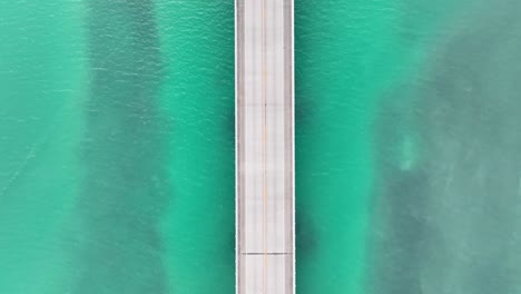 Florida-Keys-Road-Top-down-Drone-shot-without-cars-of-empty-road