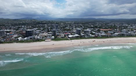 Palm-Beach-–-Südliche-Goldküste-–-Queensland-Qld-–-Australien-–-Drohnenaufnahme