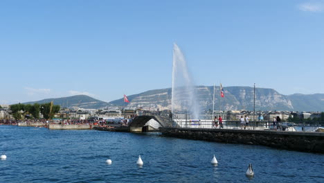 Bains-des-Pâquis-and-Geneva-Jet-d'eau-water-fountain-on-the-Swiss-Lac-Leman-iconic-waterfront