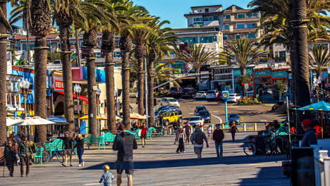 -Street-time-lapse-in-Manhattan-Beach-California-on-a-sunny-day