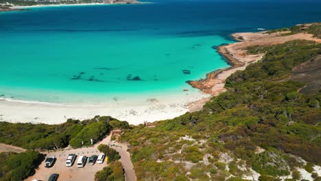 drone-shot-revealing-blue-haven-beach-near-Esperance-in-Western-Australia-on-a-sunny-day