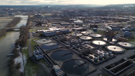 Syracuse-new-york-waste-water-treatment-plant-aerial