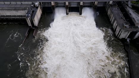 Hydroelectric-Dam-on-Douro,-Peso-da-Régua,-Portugal---aerial