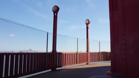 Lamp-Posts-At-The-Golden-Gate-Bridge-In-San-Francisco,-California
