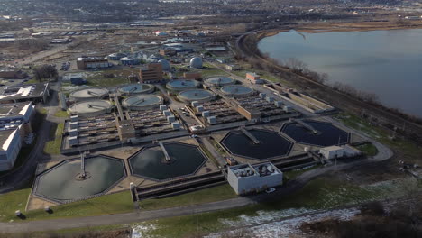 Sewage-and-water-treatment-plant-in-syracuse-new-york
