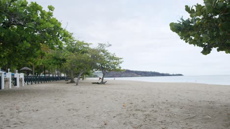 Caribbean-beach-establishing-shot,-Grand-Anse-Beach-in-Grenada