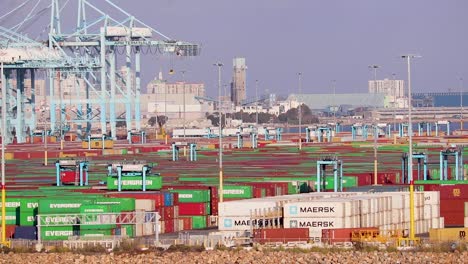 close-up-of-Long-Beach-Sea-Port-shipping-containers