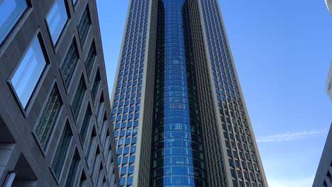 Luxury-Modern-Skyscraper-Tower-of-PWC-in-Frankfurt-Downtown