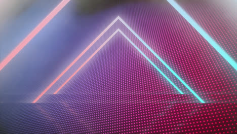 Animation-Eines-Tunnels-Aus-Leuchtendem-Geometrischem-Dreieck,-Das-Sich-Auf-Blauen-Und-Rosa-Punkten-Im-Hintergrund-Bewegt