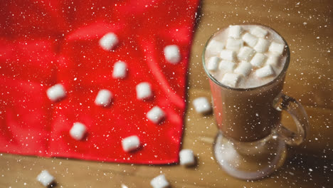 Fallender-Schnee-Mit-Weihnachtlicher-Heißer-Schokolade