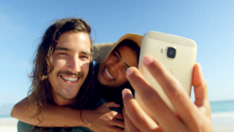 Paar-Macht-Selfie-Mit-Mobiltelefon-4k