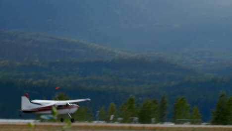 Aircraft-landing-on-runway-4k