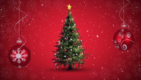 Digitale-Animation-Von-Christbaumkugeln,-Die-Vor-Dem-Schnee-Hängen,-Der-über-Den-Weihnachtsbaum-Fällt