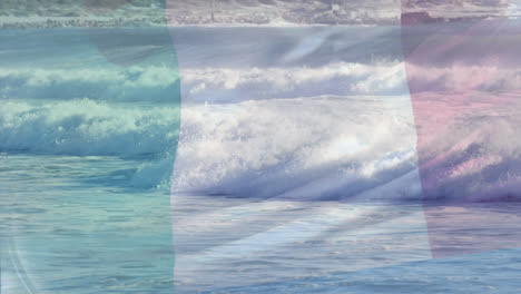 Animation-Der-Italienischen-Flagge,-Die-über-Den-Wellen-Im-Meer-Weht