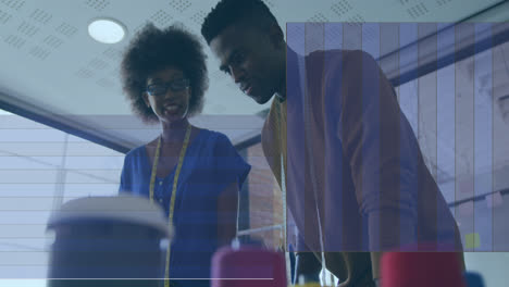 Animation-Der-Verarbeitung-Finanzieller-Daten-über-Afroamerikanische-Geschäftsleute-Im-Büro