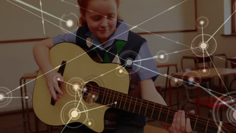 Animation-Eines-Netzwerks-Von-Verbindungen-über-Einem-Kaukasischen-Mädchen,-Das-In-Der-Schule-Gitarre-Spielt