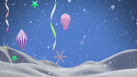 Animation-Von-Schneeflocken,-Die-über-Hängenden-Weihnachtsdekorationen-Vor-Einer-Winterlandschaft-Schweben