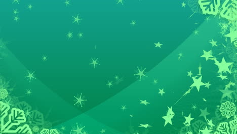 Animation-Von-Schneeflocken-Und-Sternen,-Die-Vor-Einem-Grünen-Hintergrund-Mit-Farbverlauf-Und-Kopierraum-Fallen